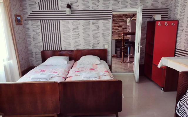 Guest House on Kostava 23