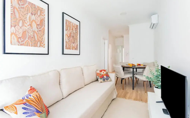 Seaside Modern Flat II at Cascais