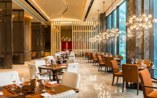 HUALUXE Beijing Xinan by IHG