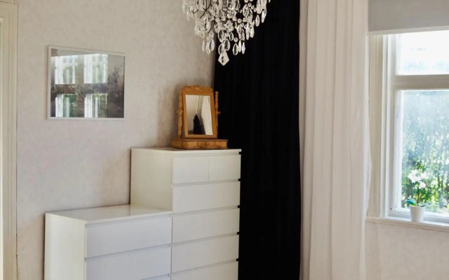 Orsastuguthyrning-Kyrkbyn