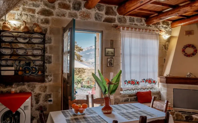 Maria s Serene Countryside Retreat by Chania