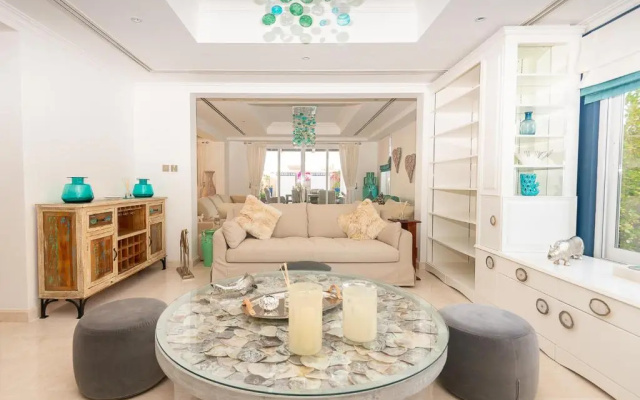 Villa Lazuli - Saadiyat Island - A one-of-a-kind stay, with jacuzzi and pool - limited to 12