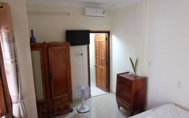 Moon House Nha Trang