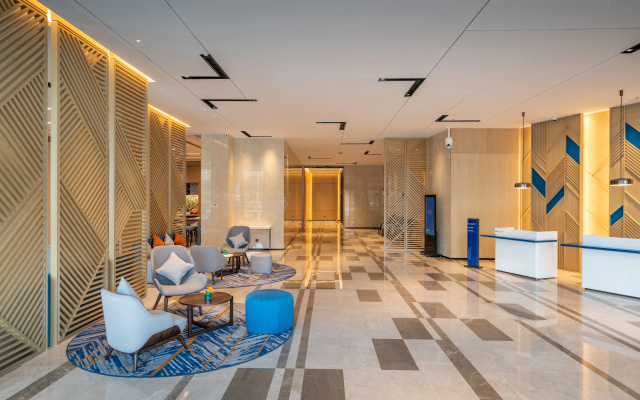 Holiday Inn Express Lanzhou New District – Lobby – Lanzhou