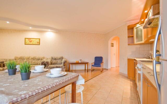 Апартаменты на улице Стародеревенская 33/10