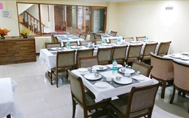 Hotel Rajhans