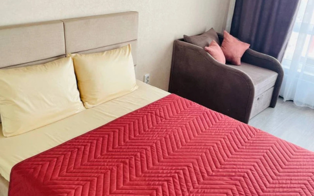 2-aja zarechnaja 5B Odnokomnatnaja kvartira rjadom s oblastnoj bol'nitsej