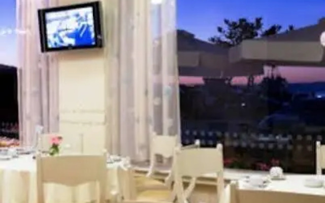 Hotel Timoleon