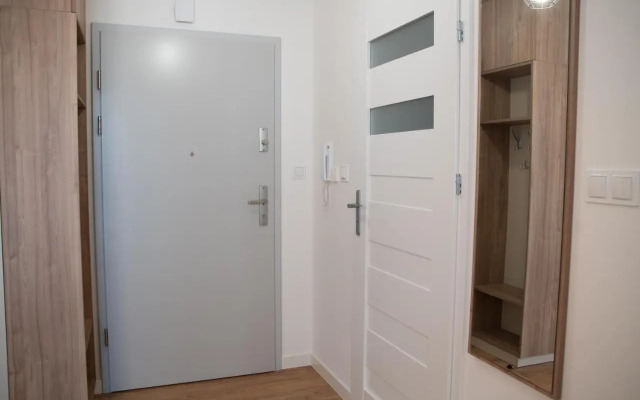 Apartament Zielony - Okrzei (Garaż, Targi)
