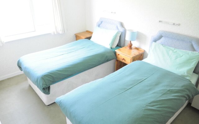 Lamont Chalets & Bungalow