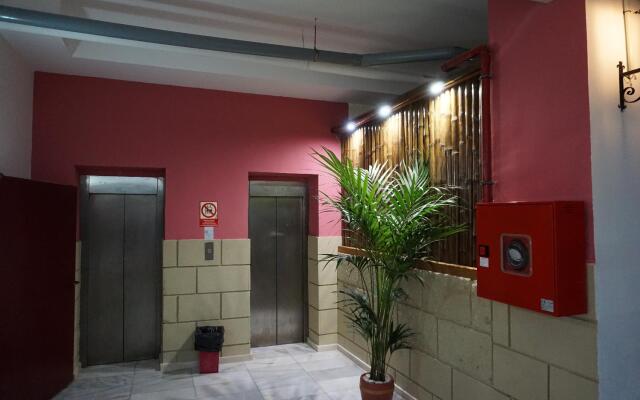 Apartamentos Pirámides