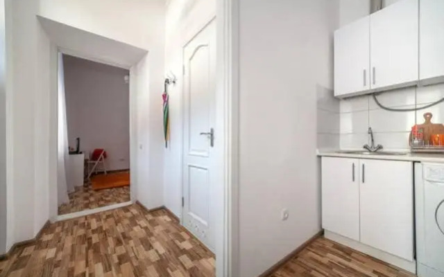 Городоцька 58, недалеко від жд вокзалу, центр