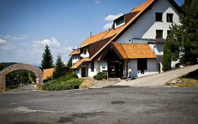 Hotel Kralova
