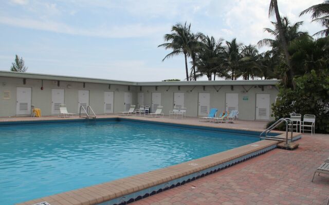 Ocean View Apartment in Miami Beach