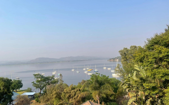 Boat Yard Guest House