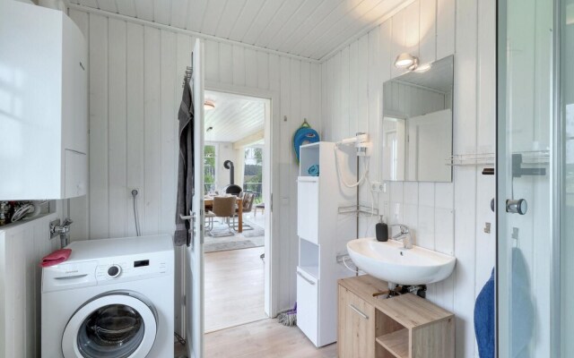 Stunning Home in Zerpenschleuse With Wifi and 2 Bedrooms