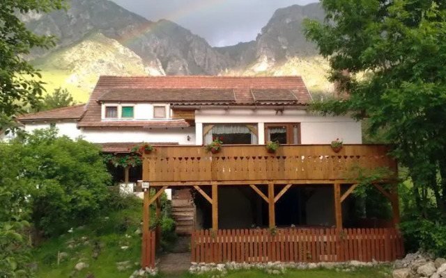 Pensiunea Dr. Demeter Bela