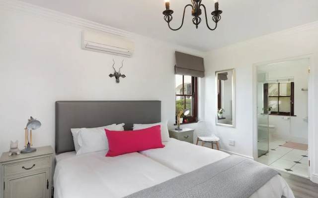 Winelands Golf Lodges at De Zalze