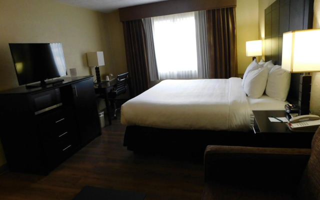 Quality Inn & Suites Morgantown - University Area