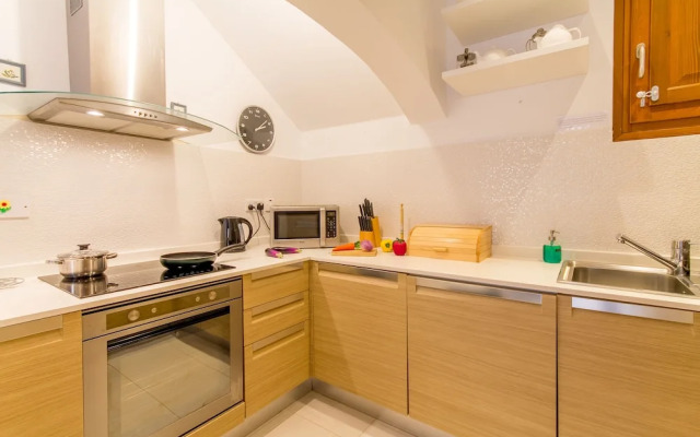 Gee9teen Gozitan Villa, Pool & Whirlpool