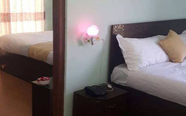 Hotel Golden Three