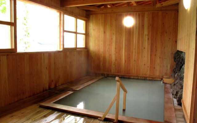 Highland Hotel Sansou