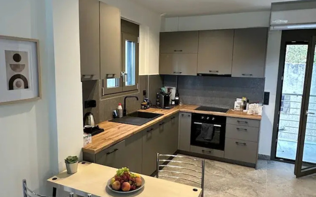 Meliana Homes