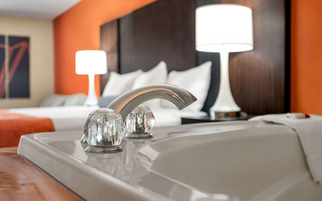 Howard Johnson by Wyndham Pigeon Forge