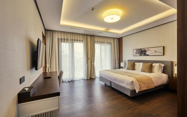 Camphortree Hotel & Resort