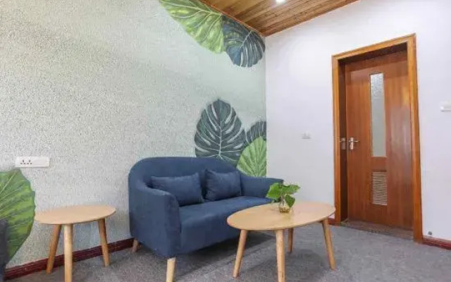 Wuzhen Xiaocheng Love Hotel