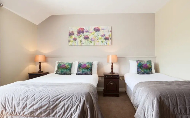 Dingle Peninsula Hotel