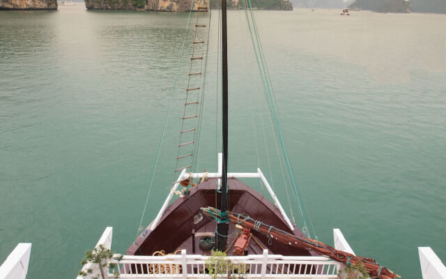 Halong Aclass Stellar Cruise