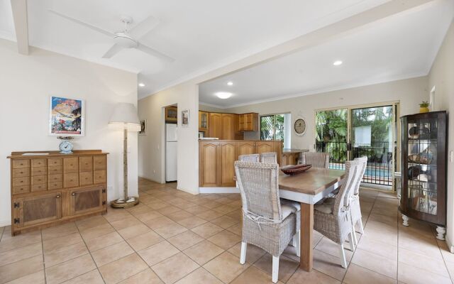 Fabulous Pet Friendly Family Home - 3 Carribean Court