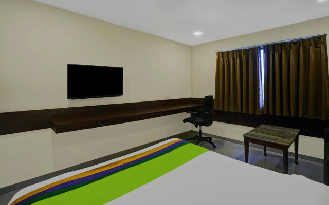 Greenotel Rooms, Hazira, Surat