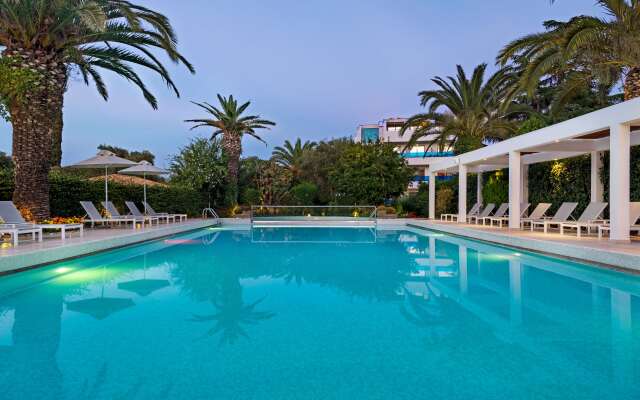 TRYP by Wyndham Corfu Dassia