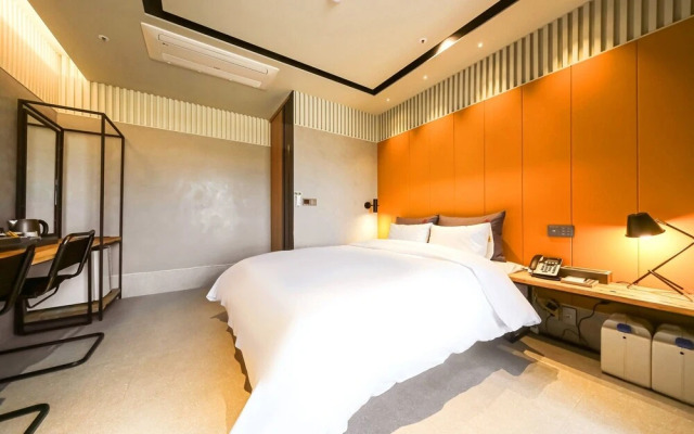 Changwon Masan Hotel Yeowoobi
