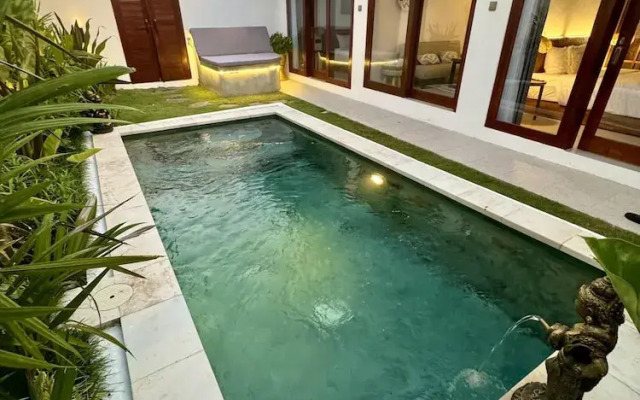 Lovely 2 Bedroom Villa Next to Munggu Beach!
