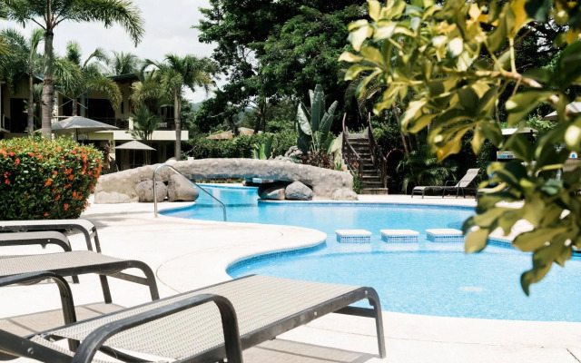 Club Del Cielo Condominium Rental