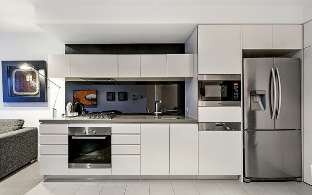 Oracle Resort - Holidays Gold Coast