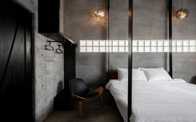 Color Coral Boutique Hotel