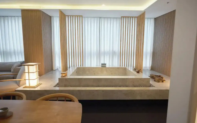 UH Suite The Myeongdong