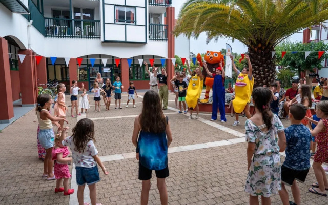 Apartment in Urrugne With Ocean Views