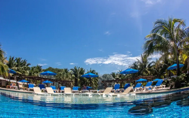 Luxury Villas Monterrico