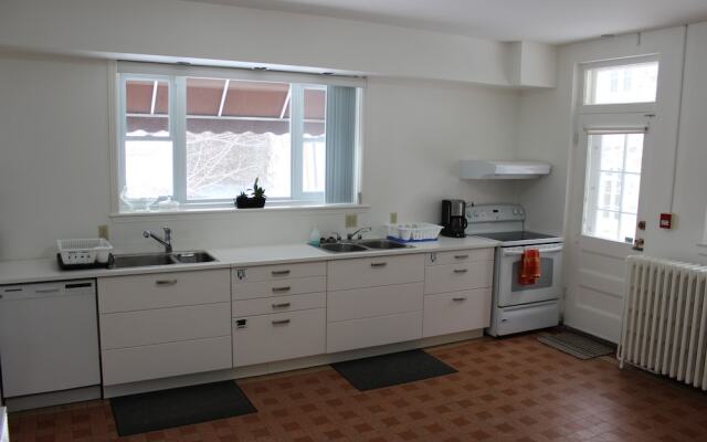 Auberge Jeunesse Magog-Orford (Hostel)