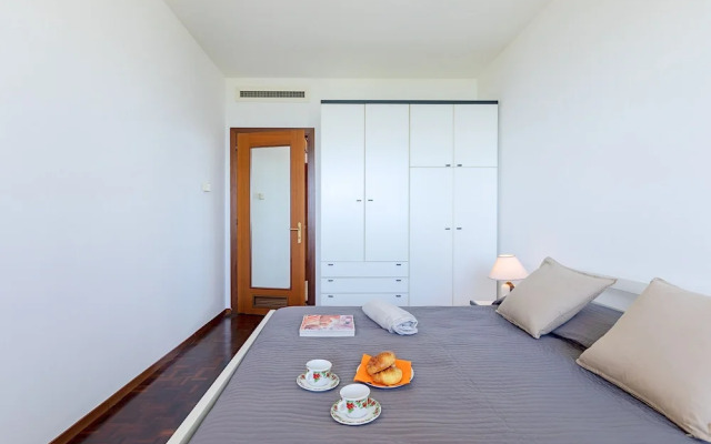 Ferrari 13 Apartment by Wonderful Italy