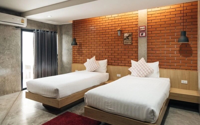 Journey Hostel Suratthani