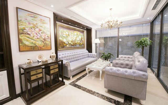 Hong Gia Tue Apartment