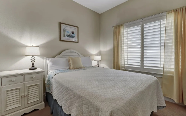 Top Floor Beach View Condo Ocean Park 409