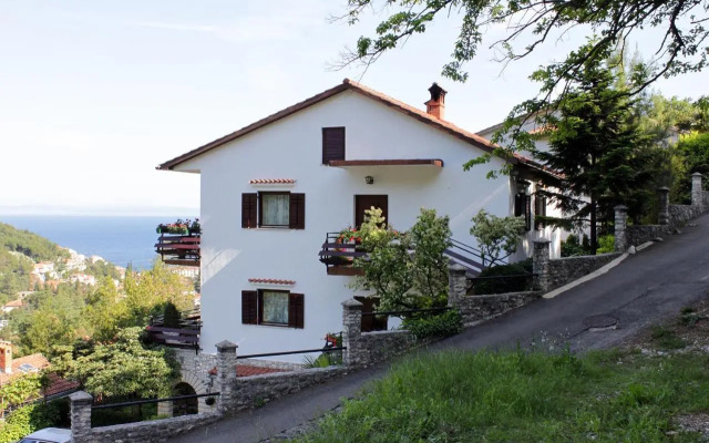 Apartments with a parking space Moscenicka Draga, Opatija - 7746