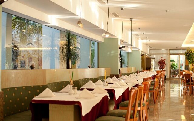 Hotel LIVVO Costa Taurito & Aquapark - All Inclusive